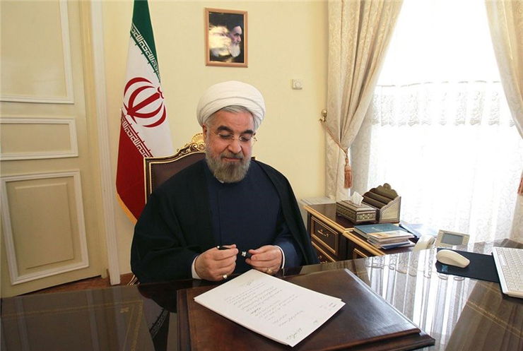 با دستور حجت الاسلام والمسلمین حسن روحانی مهر ورود و خروج از گذرنامه گردشگران خارجی حذف می‌شود.
