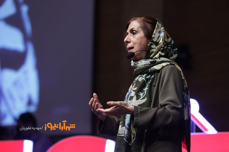شکوه قاسم نیا، ترانه‌سرا و نویسنده سرشناس در سومین همایش گفتگوهای انتقال تجربه در حوزه ادبیات به گفتگو با مخاطبان خود پرداخت.