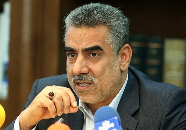 سخنگوی هیئت رئیسه مجلس از موافقت مشروط نمایندگان با طرح ایجاد وزارت بازرگانی خبر داد و گفت: دولت باید در لایحه تشکیل وزارت بازرگانی سازوکار نحوه حمایت از تولیدات داخلی را در این وزارتخانه مشخص کند.