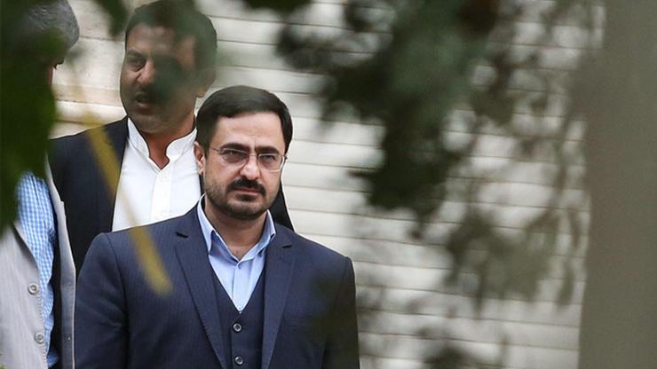 سعید مرتضوی، دادستان سابق تهران پس از تحمل دو سوم از مدت محکومیت خود از زندان آزاد شد.
