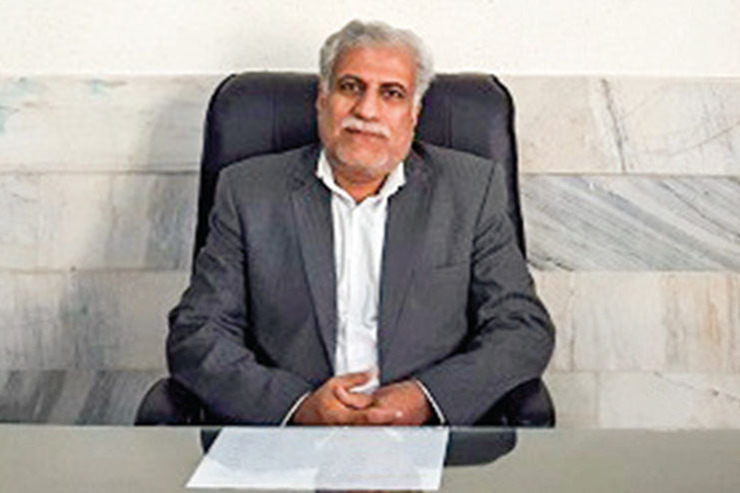 هیچ دانش‌آموزی به دلیل فقر از تحصیل باز نمانده است
