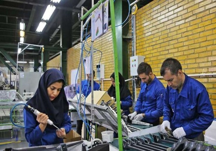 مدیرکل تعاون، کار و رفاه اجتماعی خراسان رضوی گفت: نرخ مشارکت اقتصادی استان در تابستان امسال ۴۷ درصد بود که نسبت به مدت مشابه سال گذشته پنج درصد افزایش یافته است.