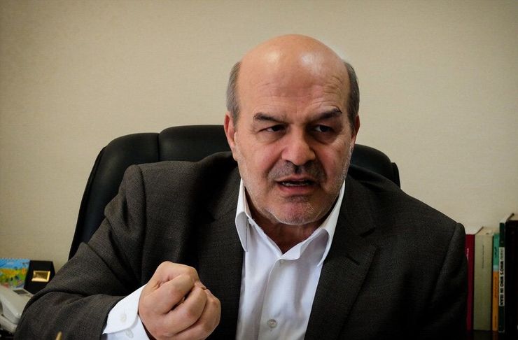 رئیس سازمان محیط زیست گفت: محیط زیست متعلق به همگان و آحاد ملت است، حق نداریم تولید را به هر قیمتی و در هر بخشی انجام دهیم.