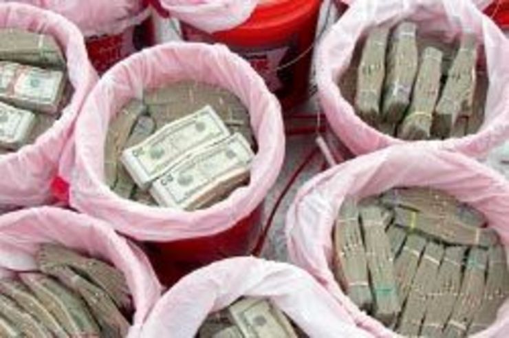 فرمانده مرزبانی استان خراسان رضوی گفت: بیش از هفت میلیارد ریال ارز قاچاق در مرز دوغارون تایباد کشف شد.