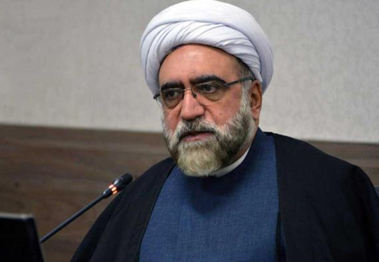 حجت الاسلام احمد مروی، برای بسیج امکانات لازم و خادمیاران رضوی به مناطق زلزله زده و خدمت رسانی مطلوب به زلزله زدگان در کنار دستگاه های امداد رسان، دستور صادر کرد.