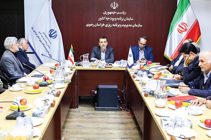 انتقاد رئیس سازمان برنامه‌ریزی استان از قوانین محدود‌کننده درباره واگذاری پروژه‌های نیمه‌تمام