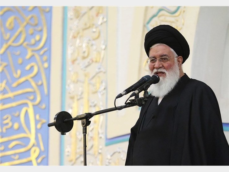 امام جمعه مشهد گفت: در عرصه سیاست اگر بنا شد مسوولی تفسیر اسلامی داشته باشد و قواره خود را با اسلام تطبیق کند، باید سند و مدرک ارائه دهد.