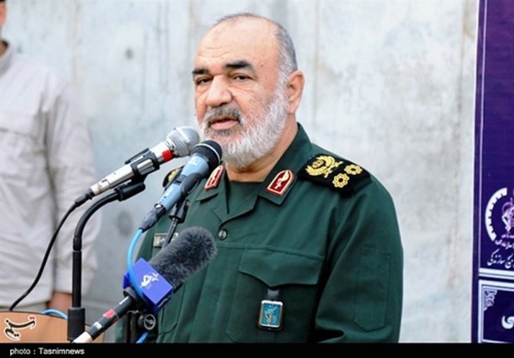 فرمانده کل سپاه گفت: پاسداران سپاه از امنیت و عزت و اقتدار و کرامت امت اسلامی دفاع می‌کنند.