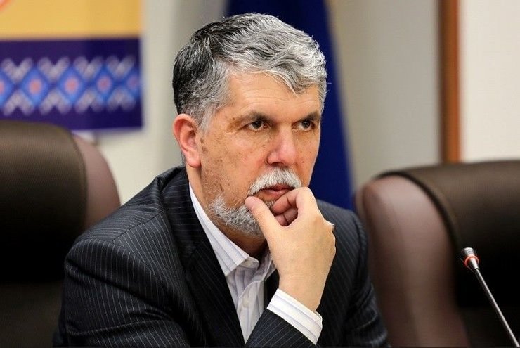 وزیر فرهنگ و ارشاد اسلامی طی نامه‌هایی جداگانه به معاون اول رئیس جمهور، رئیس‌دفتر رئیس جمهور و وزیر امور اقتصادی و دارایی خواستار استمرار معافیت مالیاتی اصحاب فرهنگ، هنر و رسانه شد.
