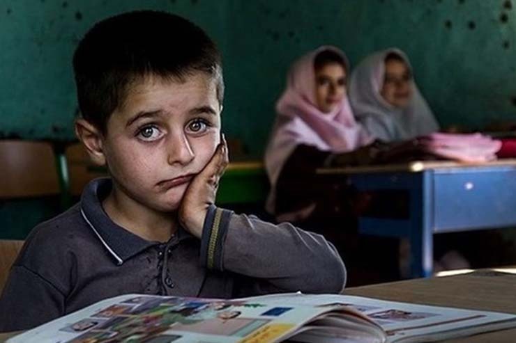 با وجود اینکه آموزش وپرورش در ابتدای هر سال تحصیلی پس از پایش مناطق مختلف آموزشی درصدد است تا بتواند دانش آموزان بازمانده از تحصیل را به مدارس بازگرداند، بازهم امکان دارد برخی از آنان تا پایان سال تحصیلی و شاید برای همیشه از امکان تحصیل بازبمانند.