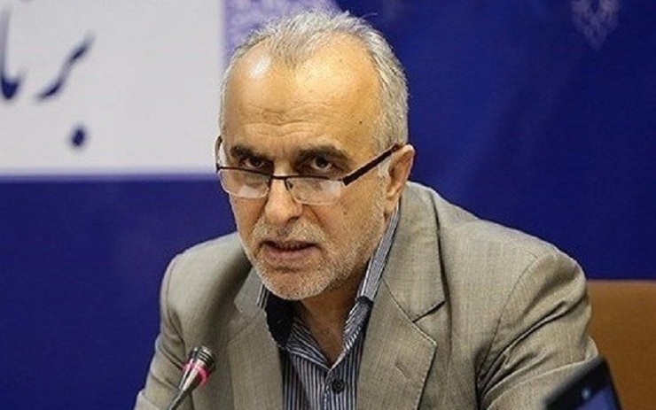 وزیر اقتصاد معافیت‌های مالیاتی را مشروط به تصویب مجلس دانست و هرگونه وضع و یا معافیت مالیات را با تصویب مجلس امکان‌پذیر بیان کرد.