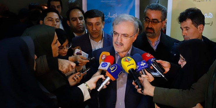 وزیر بهداشت با بیان اینکه شیوع آنفولانزا در کشور قابل کنترل است و پیک بیماری تا حدود ۸ تا ۱۰ روز دیگر فروکش خواهد کرد، گفت: قیمت واقعی واکسن آنفلوآنزا زیر ۴۰ هزار تومان است.