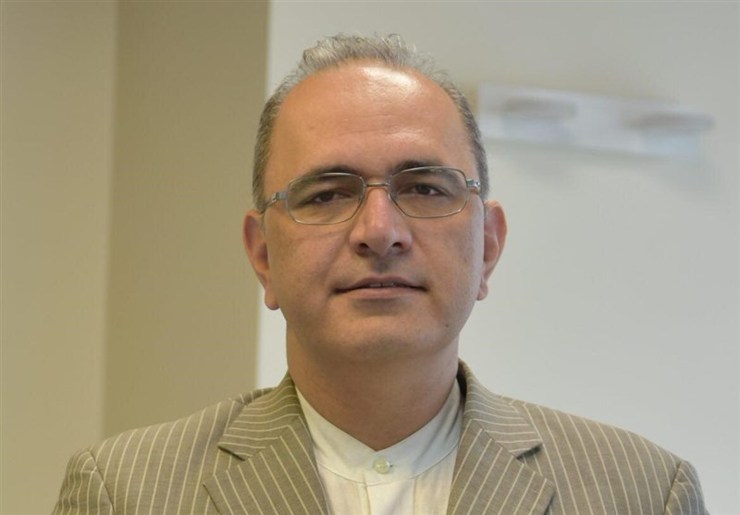 معاون برنامه‌ریزی و توسعه سرمایه انسانی شهردار مشهد گفت: گرایش سرمایه گذاری در کلانشهر مشهد در حال تغییر است، به طوری که در گذشته گرایش سرمایه گذاری در استان خراسان رضوی در قالب پروژه های بلندمرتبه بوده که در حال حاضر این رویکرد متوقف شده است.