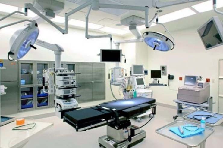 مدیر تأمین و تجهیز و نگهداشت دانشگاه علوم‌پزشکی مشهد: در کلان‌شهر مشهد ۲۵واحد تولیدی تجهیزات پزشکی و حدود ۳۵۰واحد عرضه محصولات پزشکی فعالیت می‌کنند.