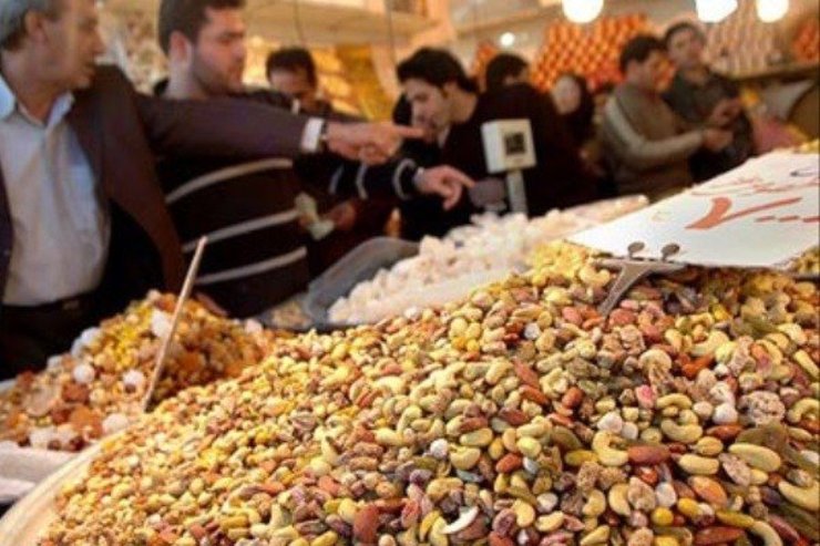 رئیس اتحادیه خشکبار و آجیل گفت: کمبودی در بازار آجیل برای استقبال از شب یلدا فعلا وجود ندارد؛ مردم گرانفروشان را به تعزیرات معرفی کنند.