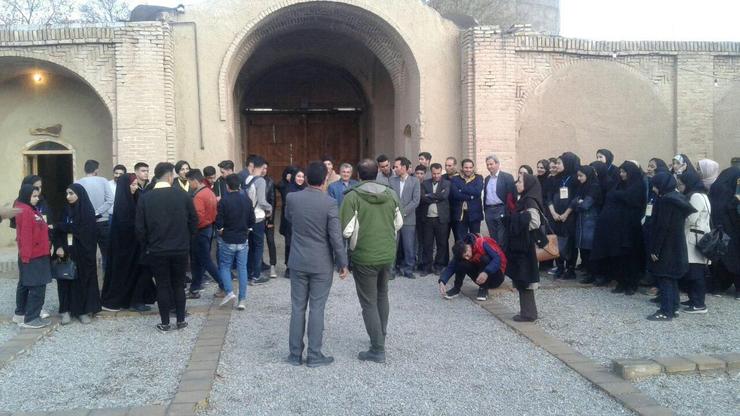رئیس اداره میراث فرهنگی، گردشگری و صنایع دستی تربت حیدریه از برگزاری تور‌های تربت گردی ویژه دانشجویان شرکت کننده در مسابقات سازه‌های ماکارونی که از سراسر کشور در تربت حیدریه حضور داشتند خبر داد.