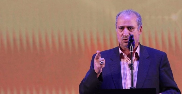 عضو کمیسیون فرهنگی مجلس با بیان اینکه مهدی تاج در جلسه این کمیسیون هم شفاف صحبت نکرد و نمایندگان هنوز شاکی هستند، گفت: یعنی چه که اگر مربی داخلی برای تیم ملی انتخاب کنیم ناسازگاری می‌شود؟