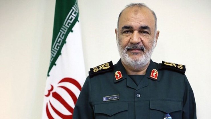 فرمانده کل سپاه پاسداران انقلاب اسلامی با بیان اینکه تعهد داده‌ایم کشور را در همه زمینه‌ها از بیگانگان بی‌نیاز کنیم، اظهار کرد: در عرصه‌هایی که تحت فشار جهانی قرار بگیریم بیشتر پیشرفت می‌کنیم.