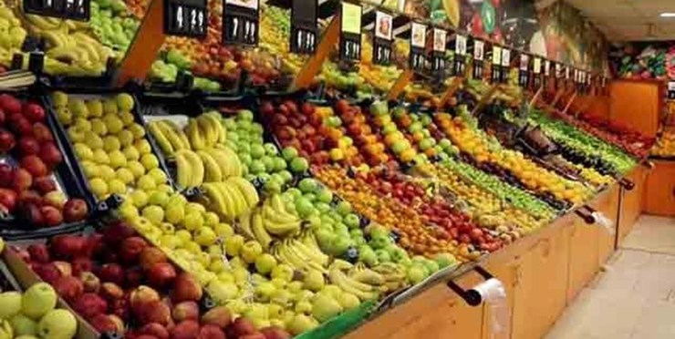 رئیس اتحادیه صنف فروشندگان میوه و تره‌بار مشهد گفت: از روز دوشنبه، ۲۵ آذرماه، ۱۰ تا ۱۵ درصد افزایش قیمت میوه در سطح عمده‌فروشی داشتیم که در سطح خرده‌فروشی نیز اعمال می‌شود.  