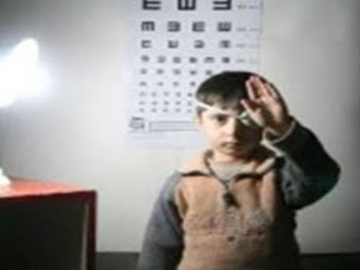 همه دانش‌آموزان ساکن مناطق حاشیه و محروم کلانشهر مشهد به منظور مقابله با افت بینایی تحت پوشش طرح غربالگری و درمان قرار گرفتند.