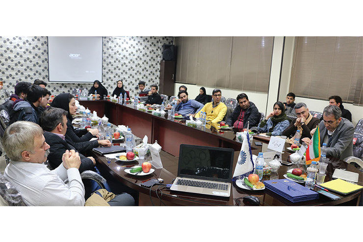 جمعی از هنرمندان و مدرسان هنر‌های نمایشی درباره رابطه تئاتر و خشونت گفتگو کردند