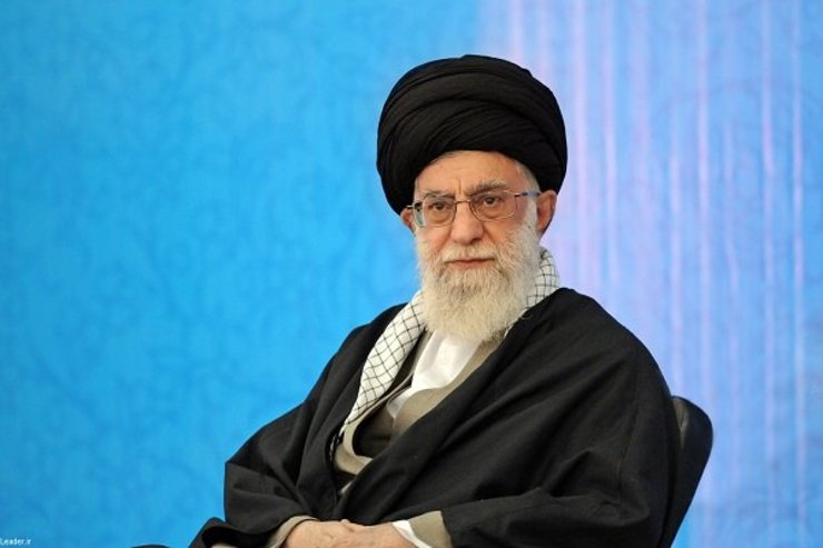 مقام معظم رهبری در پیامی درگذشت همشیره حسن روحانی رئیس‌جمهور را تسلیت گفتند.