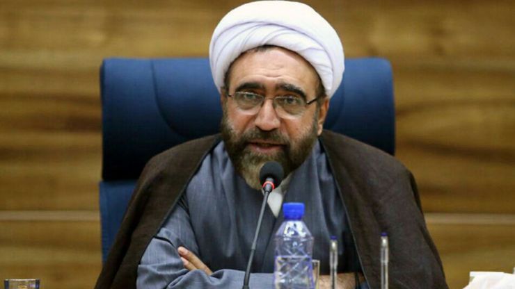 تولیت آستان قدس در جلسه ستاد ساماندهی مسائل فرهنگی حاشیه شهر مشهد از تلاش‌های آستان قدس رضوی برای حل مشکلات مناطق حاشیه شهر مشهد سخن گفت.