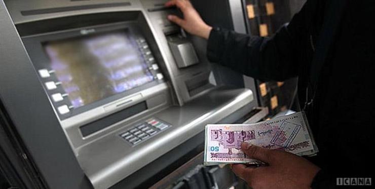 عضو کمیسیون اقتصادی مجلس گفت: مجلس مُصر به اجرای قانون و توزیع عادلانه یارانه معیشتی میان مردم است، از این رو دولت باید هر چه سریع‌تر نسبت به پرداخت این بسته معیشتی به خانوار‌های جا مانده اقدام کند.