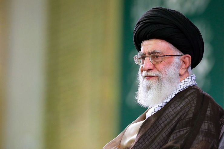 رهبر معظم انقلاب در نامه‌ای خطاب به سعید نمکی وزیر بهداشت بار دیگر از تلاش‌های مجموعه بهداشت و درمانی کشور تشکر کردند.