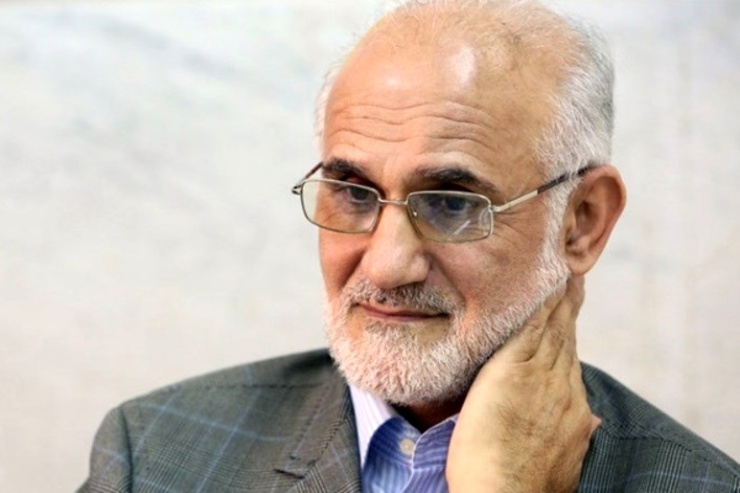 مصطفی معین رئیس شورای عالی سازمان نظام پزشکی در نامه ای خطاب به رئیس جمهوری مواردی را حسب وظیفه و به منظور کمک به کنترل این بحران در کوتاهترین زمان و کمترین هزینه، به استحضار وی رساند.