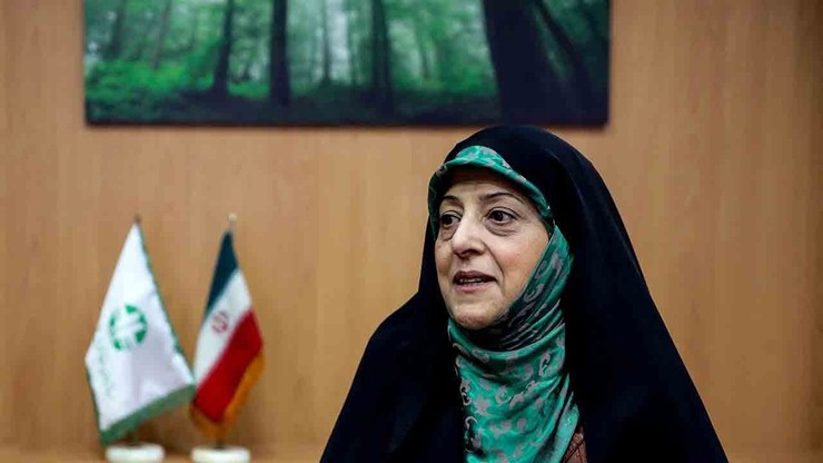 معاون رئیس جمهوری در امور زنان و خانواده از تداوم اجرای طرح «گفت‌وگوی ملی خانواده» تا پایان دولت دوازدهم خبر داد و گفت: معاونت قصد دارد در ادامه اجرای طرح، گروه‌های مرجع توانمند مانند انجمن اولیاء و مربیان، وزارت آموزش و پرورش، تشکل‌های حوزه خانواده و مشاوران خانواده را نیز وارد این طرح کند.