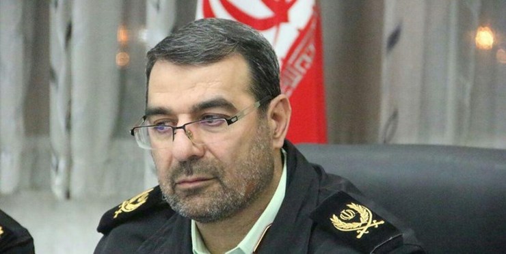 فرمانده انتظامی خراسان رضوی از شناسایی و دستگیری فردی خبر داد که با سوء‌استفاده از موقعیت کاری خود اقدام به سرقت طلا و وجوه نقد به ارزش ۱۰ میلیارد ریال از خانه یک بیمار کرده بود.