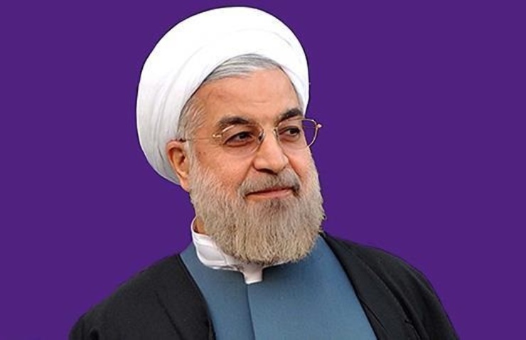 رئیس جمهوری اسلامی ایران تاکید کرد: آغاز هرگونه فعالیت‌های اقتصادی خرد در گام دوم طرح فاصله گذاری هوشمند که قرار است از ۲۳ فروردین در کشور اجرایی شود، منوط به همراهی، همگامی و تعامل بیش از پیش مردم برای رعایت اصول و پروتکل‌های بهداشتی در مقابله با بیماری کرونا خواهد بود.