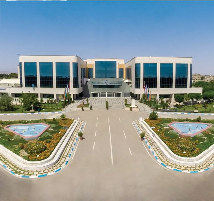 این مرکز درمانی در حوزه بیماران کاندید برای جراحی مغز و اعصاب و درمان بیماران با کد ۷۲۴ به‌عنوان یاری‌گر این دانشگاه انتخاب شد.