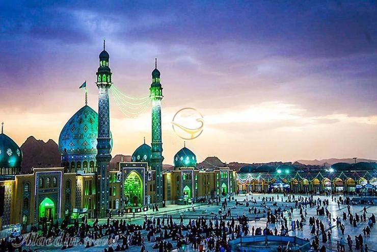 رئیس مؤسسه تحقیقاتی حضرت، ولی عصر (عج)، با تصریح بر این که مقام مسجد جمکران از مقام خانه کعبه بالاتر نیست، گفت: همانطور که حج واجب در صورت وجود خطر جانی، یک سفر حرام محسوب می‌شود، امروز هم با وجود خطر شیوع کرونا، جمکران رفتن یک عمل حرام و خلاف شرع است.