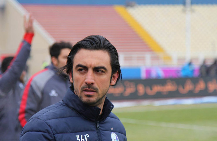 سید مهدی رحمتی دروازه‌بان تیم فوتبال شهرخودرو گفت: از کادر پزشکی به‌خاطر شجاعتی که دارند تشکر می‌کنم و از همه می‌خواهم که به توصیه‌های آنها عمل کنند.
