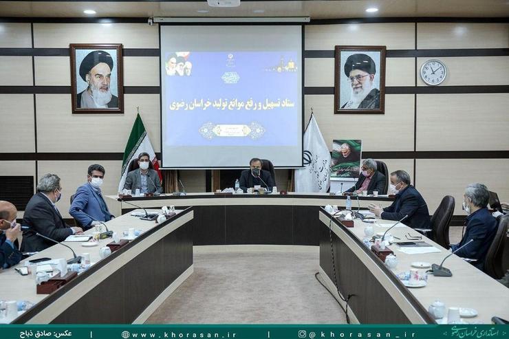 استاندار خراسان رضوی گفت: سیاست ما این است که برای تحقق شعار «جهش تولید»، موانع کسب و کار را در استان رفع کنیم و بخش خصوصی هم باید در این حوزه مطالبه‌گری کند.