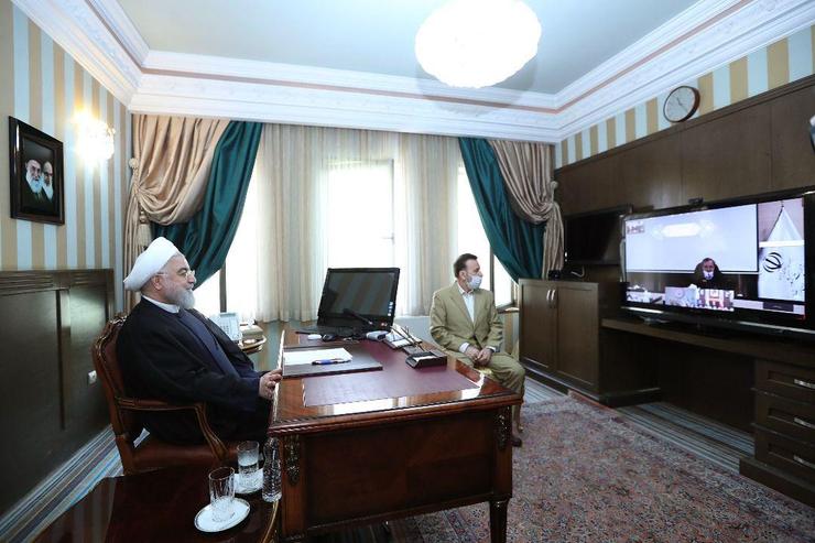 رییس جمهور گفت: تعطیلی اجتماعات و توقف موقت حضور زائران در حرم مطهر رضوی اقدام مهمی بود لذا از استاندار خراسان رضوی، تولیت آستان قدس رضوی و علمای بزرگ مشهد تشکر می‌کنم.