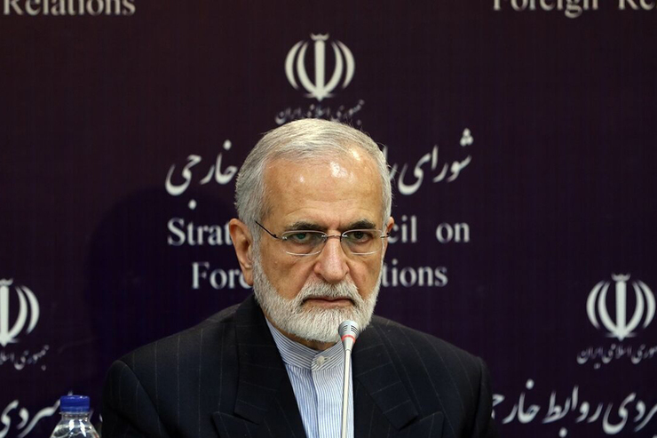 رییس شورای راهبردی روابط خارجی با بیان اینکه باید «کمی‌گرایی» حاکم بر مراکز علمی و پژوهشی را به سمت «کیفی‌گرایی» سوق داد، گفت: مدرک‌گرایی حاکم در جامعه بازار فساد انگیزی را ایجاد کرده است.