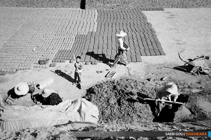 رای نهایی را دیوان عدالت صادر می‌کند، اما «اصلاح مزد ۹۹»، یک خواسته‌ی مشترک و قانونی کارگران ایران است و امیدواریم هرچه زودتر به این خواسته دست پیدا کنیم. نه تنها مزد ۹۹ باید اصلاح شود بلکه ساختار ناکارآمد و معیوب شورایعالی کار نیز نیازمند اصلاحات اساسی است.