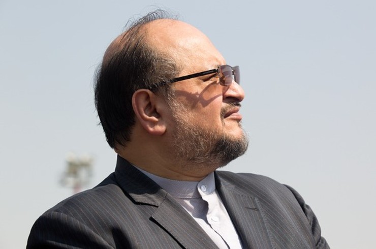 بازنشستگان تامین اجتماعی با تنظیم یک نامه، از شریعتمداری، وزیر رفاه خواستند پرداخت عیدی برابر با شاغلین به بازنشستگان و مستمری بگیران سازمان تأمین اجتماعی باشد.