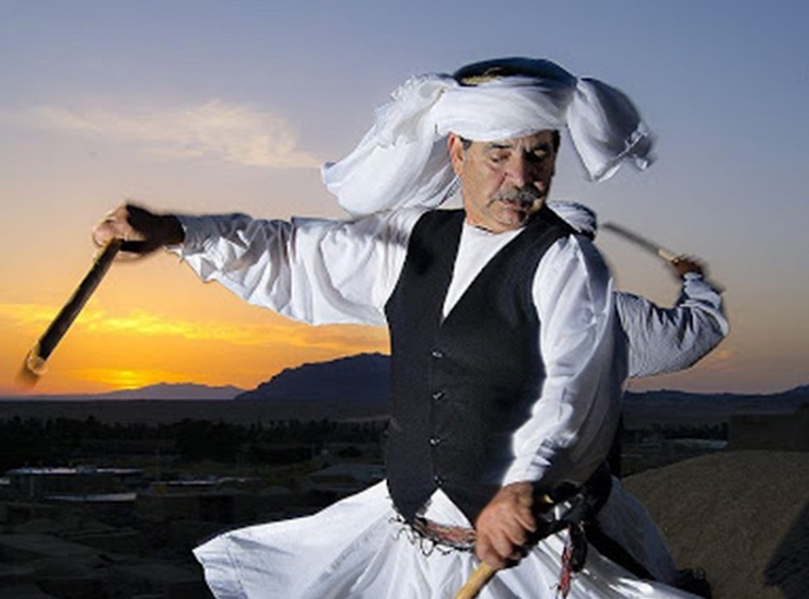  شورای ملی میراث فرهنگی در جدیدترین جلسه خود، ۳۳ عنصر را واجد شرایط قرار‌گرفتن در فهرست آثار ناملموس شناخته است که برجسته‌ترین آن، ثبت ملی استاد فاروق کیانی‌پور به عنوان گنجینه زنده بشری در نمایش‌های آیینی شرق خراسان است.