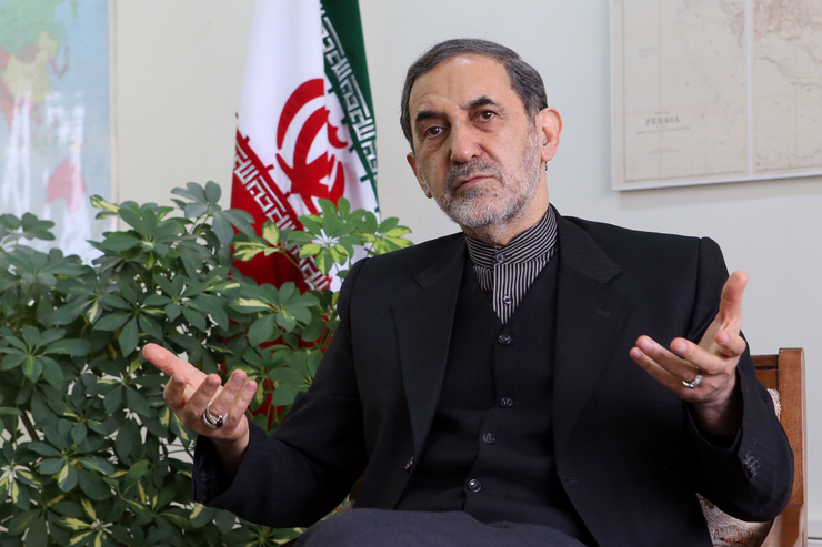 مشاور رهبر انقلاب در امور بین‌الملل با بیان این که هیچ اصرار و عجله‌ای نداریم که آمریکا به برجام برگردد، تاکید کرد: اگر آمریکا می‌خواهد به برجام برگردد، شرطش برداشتن تحریم‌هاست.