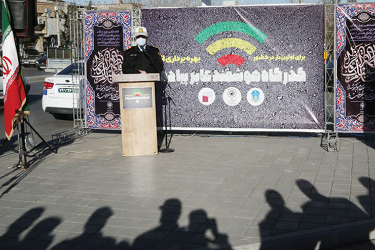 اولین تقاطع هوشمند کشور در تقاطع اندیشه-شاهد در منطقه ۱۰ شهرداری مشهد با رونمایی از سنسور هوشمند هشدار دهنده ورود خودرو به محدوده تردد عابر پیاده به بهره برداری رسید.