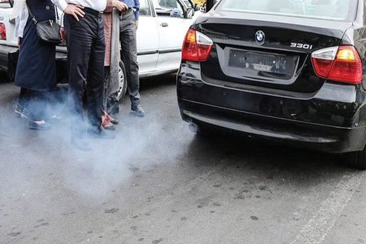 مدیر محیط زیست و توسعه پایدار شهری شهرداری مشهد گفت: برخورد و اعمال قانون با ۶۴۸۰ خودرو آلاینده زیست محیطی توسط ۶ گشت آلاینده سیار از مهم‌ترین اقدامات صورت گرفته مرتبط با کنترل و کاهش آلودگی هوا در سال ۹۹ است.