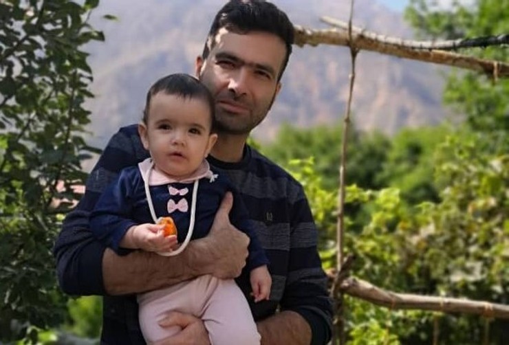 یک تکه جمجمه، یک لنگه کفش و یک گوشی، اولین نشانه‌هایی بود که بعد از چهار ماه از معین شریفی به دست آمد.
