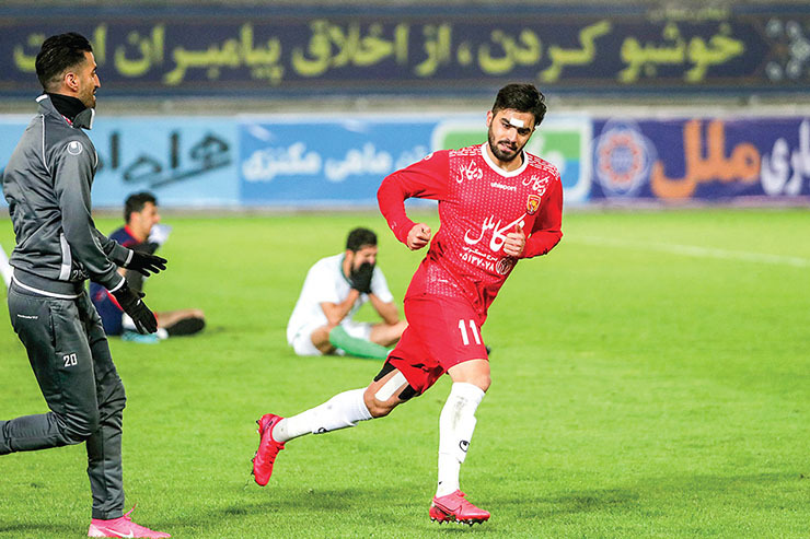 گل مهاجم مشهدی شهرخودرو، این تیم را از تحمل پنجمین شکست فصل نجات داد و باعث تساوی برابر آلومینیوم اراک شد.