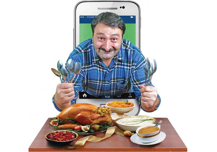 اگر یک تیستر حرفه‌ای عمل کند و در آنچه می‌بیند و انتشار می‌دهد با مخاطبانش صادق باشد، به طور حتمی بر کیفیت خروجی تولیدی‌های غذا افزوده و فضای رقابتی سالمی در بین صاحبان این حرفه ایجاد می‌شود که به سود مردم خواهد بود. این در حالی است که اگر تیستر صداقت لازم را نداشته باشد و به ازای دریافت پول یا هر نوع معامله دیگر با تولیدی‌های غذا به تعریف و تمجید بی پایه واساس از آن‌ها بپردازد.