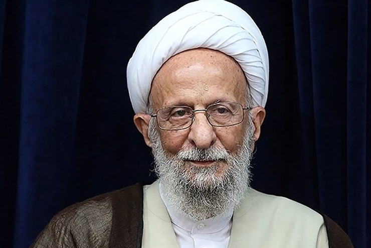 حجت‌الاسلام گلپایگانی، رئیس دفتر رهبر انقلاب، صبح امروز با حضور در یکی از بیمارستان‌های تهران از آیت‌الله مصباح یزدی عیادت و با ابلاغ سلام رهبر معظم انقلاب برای ایشان دعا و آرزوی سلامتی کرد.