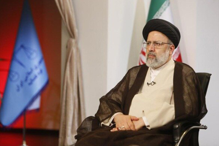 رئیس قوه قضائیه گفت: امروز وحدت و انسجام میان قوا و همه نهادهای حاکمیتی یک ضرورت و راهبرد اساسی است.